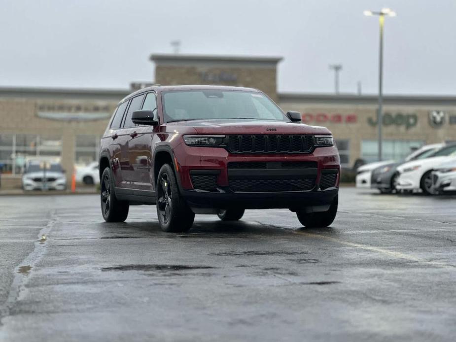 new 2025 Jeep Grand Cherokee L car, priced at $49,498