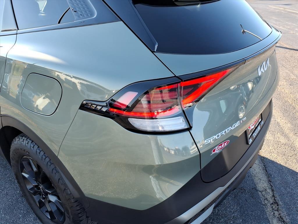 used 2024 Kia Sportage car, priced at $30,446