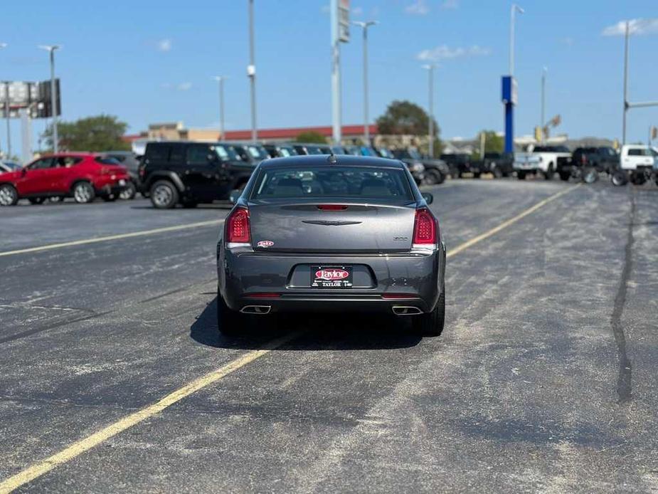 new 2023 Chrysler 300 car, priced at $32,000