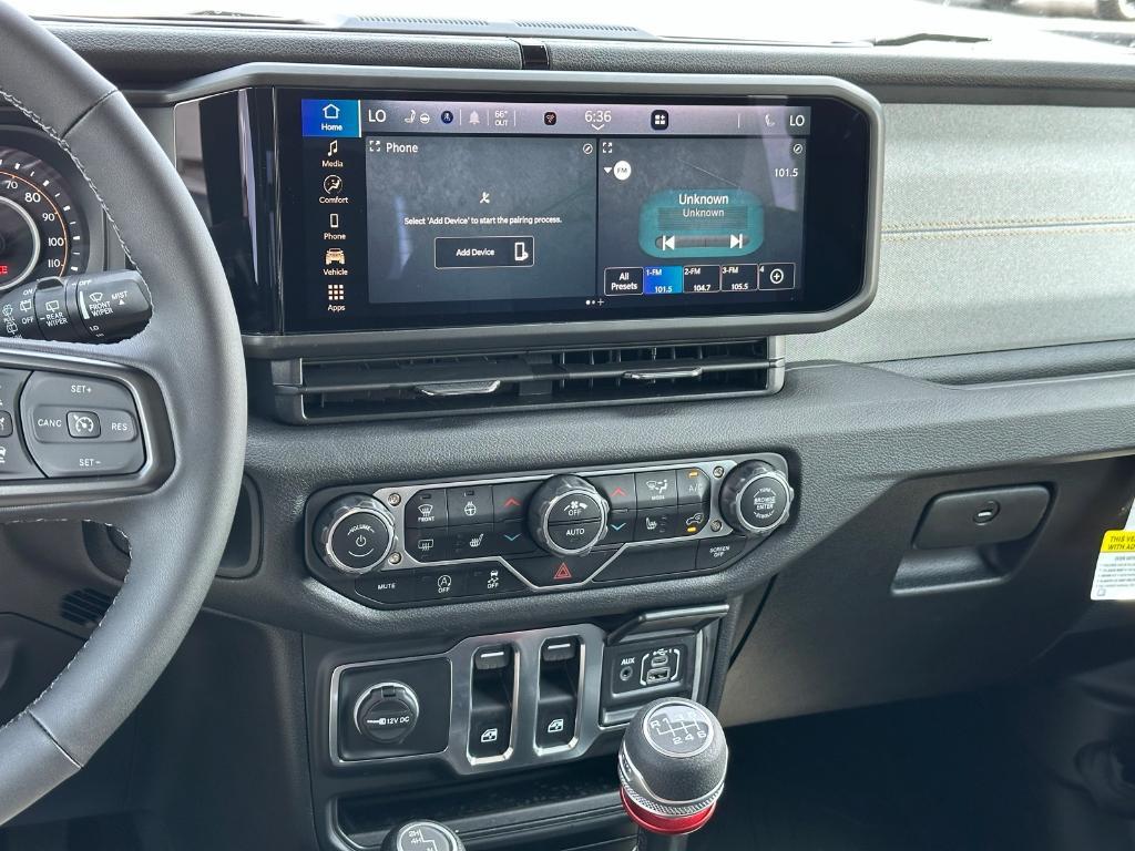 new 2025 Jeep Wrangler car, priced at $39,859