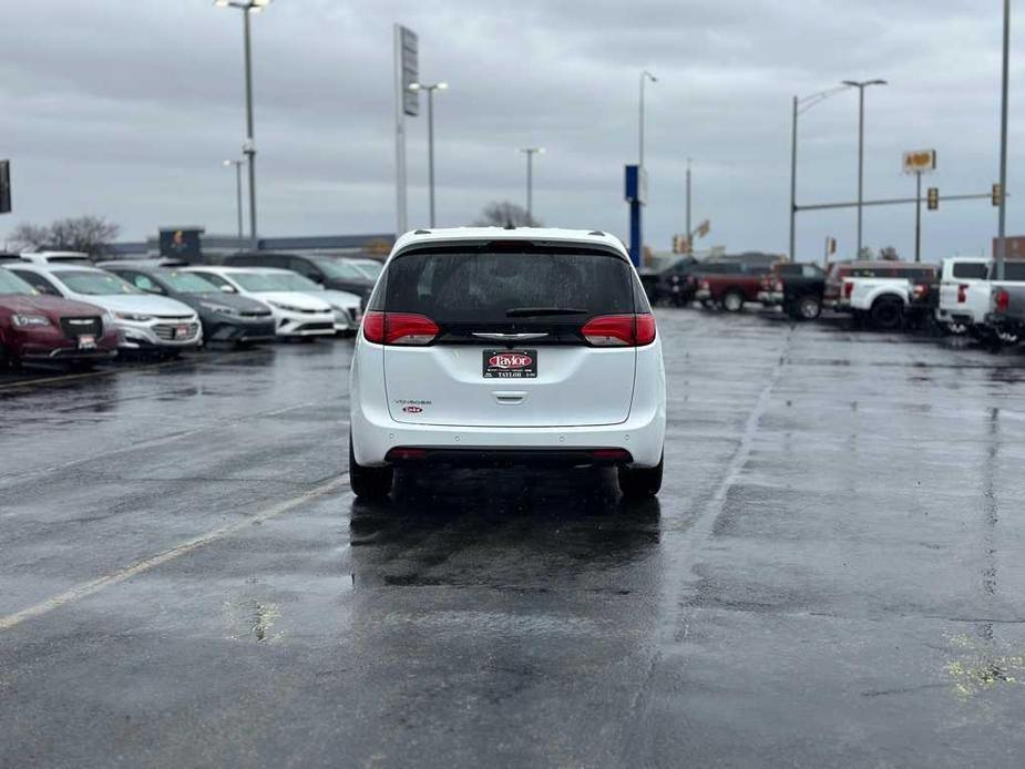 new 2025 Chrysler Voyager car, priced at $40,171