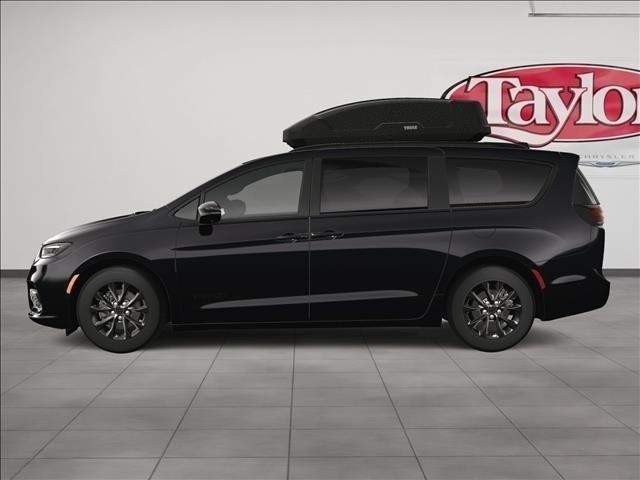 new 2025 Chrysler Pacifica car, priced at $41,566