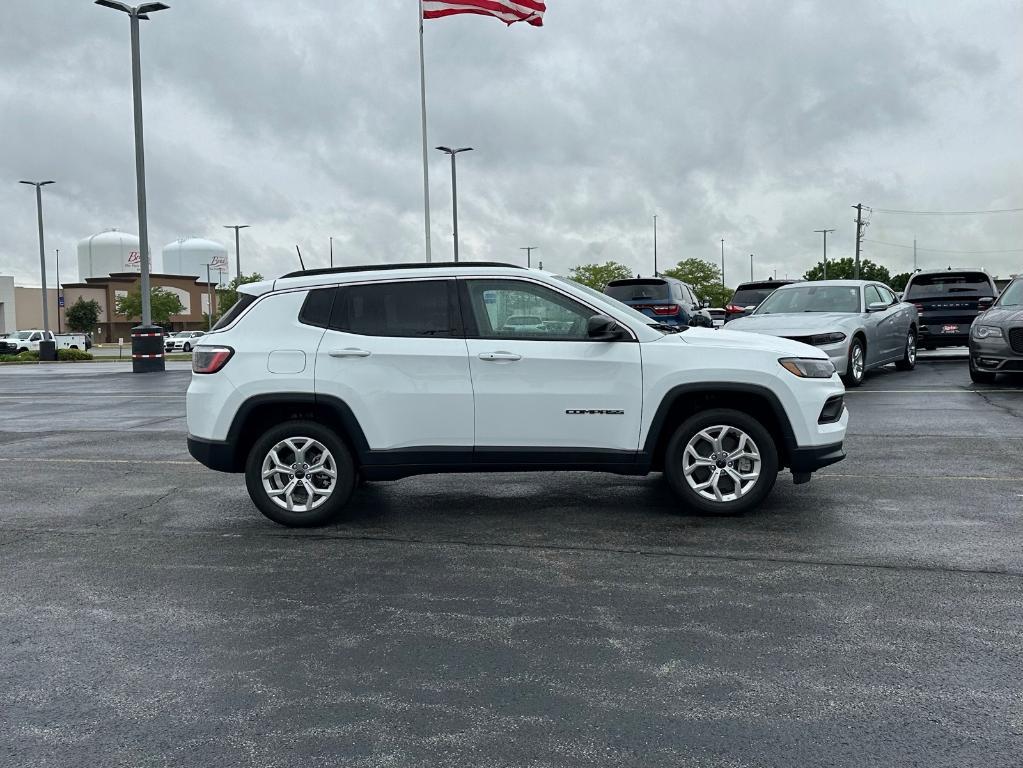 new 2025 Jeep Compass car, priced at $28,428