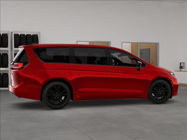 new 2026 Chrysler Pacifica car, priced at $42,092