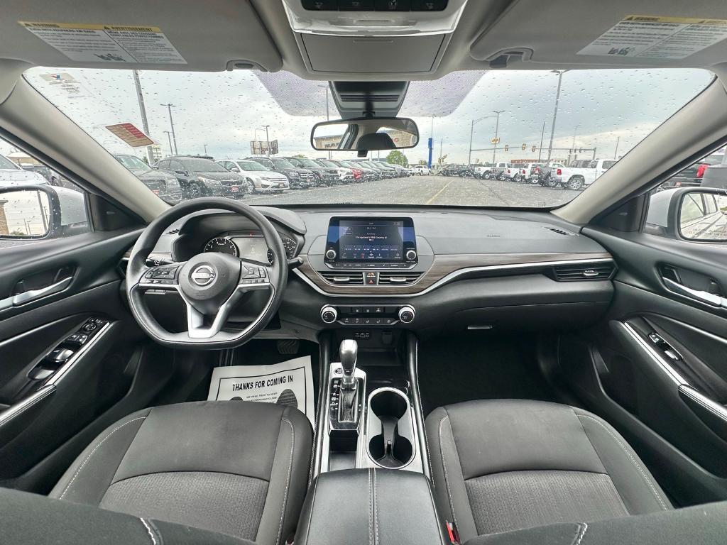 used 2023 Nissan Altima car, priced at $21,995