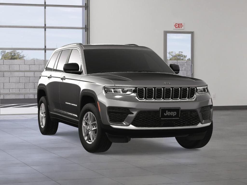 new 2025 Jeep Grand Cherokee car, priced at $40,298