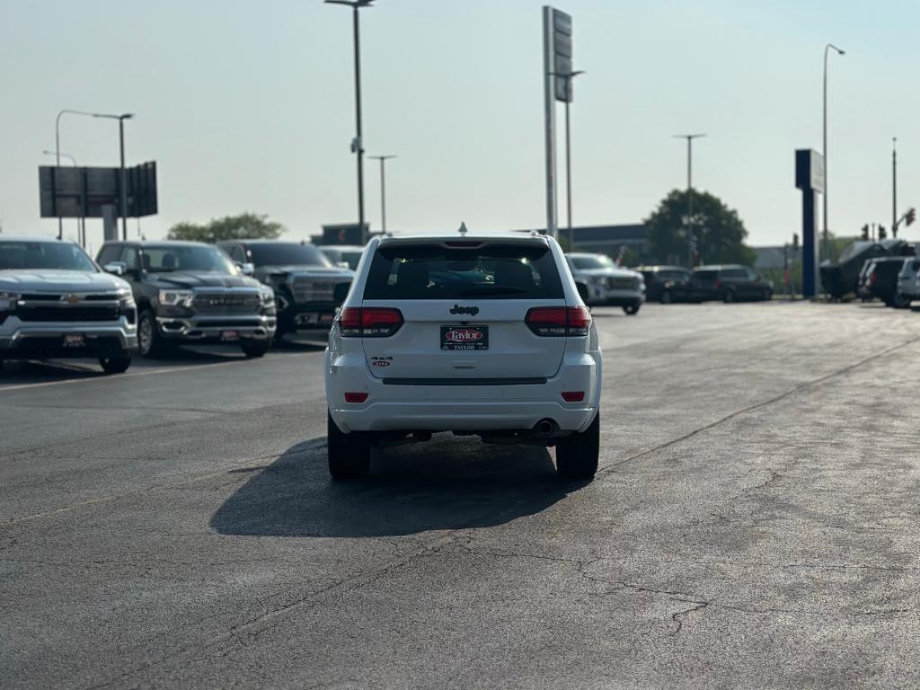 used 2021 Jeep Grand Cherokee car, priced at $29,547