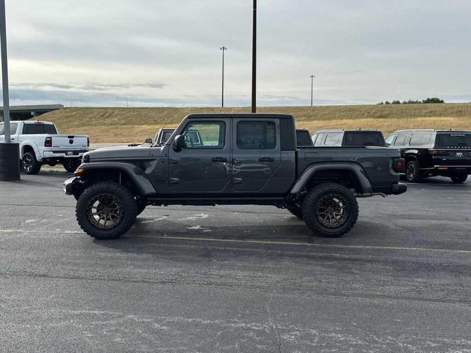 new 2024 Jeep Gladiator car, priced at $49,524