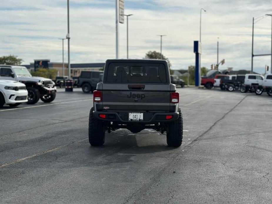 new 2024 Jeep Gladiator car, priced at $49,524