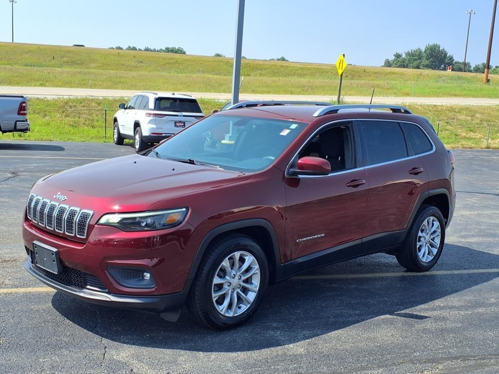 used 2019 Jeep Cherokee car, priced at $15,925
