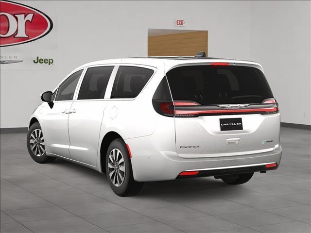 new 2025 Chrysler Pacifica Hybrid car, priced at $40,907
