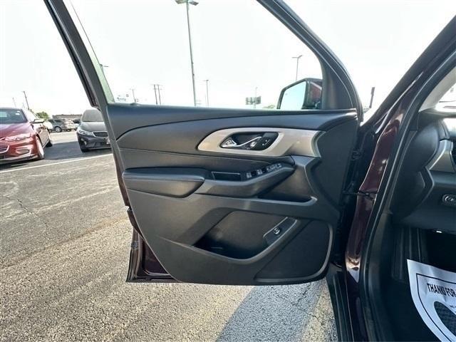 used 2018 Chevrolet Traverse car, priced at $17,873