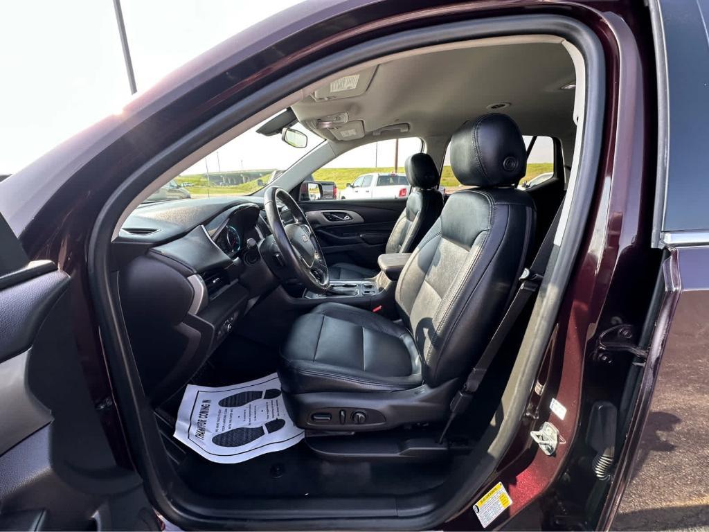 used 2018 Chevrolet Traverse car, priced at $18,995