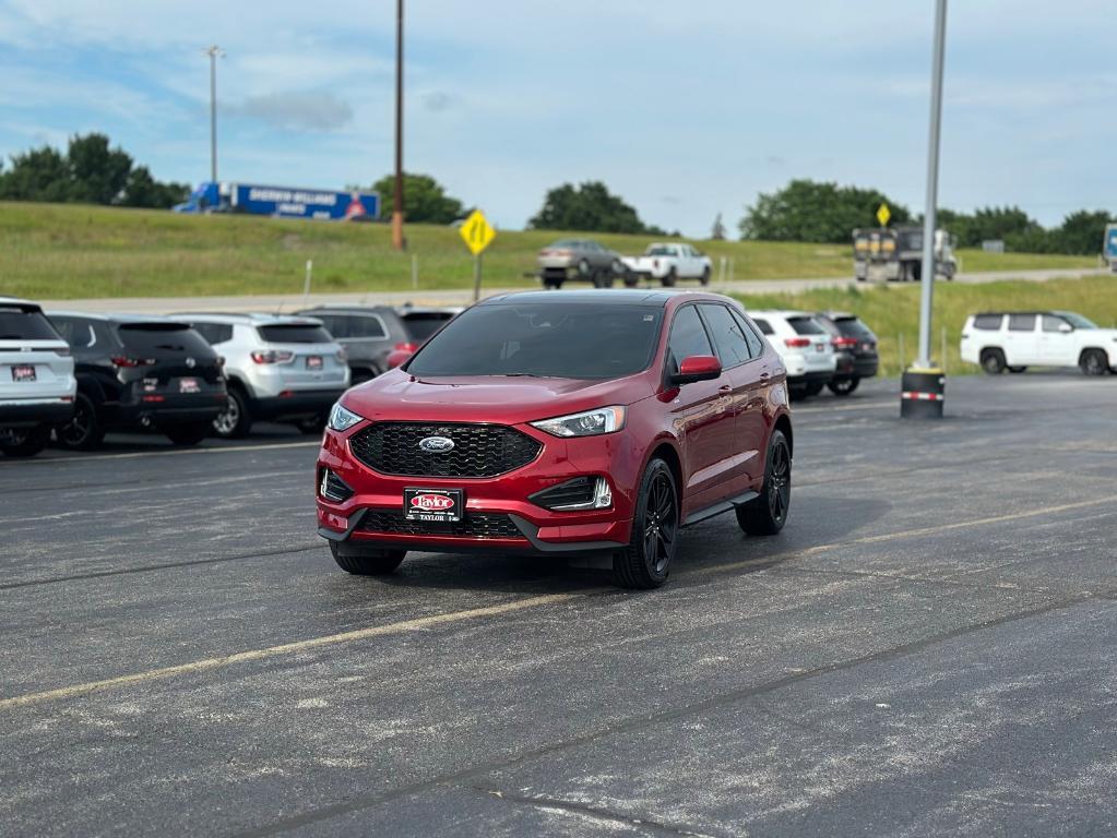 used 2022 Ford Edge car, priced at $26,502