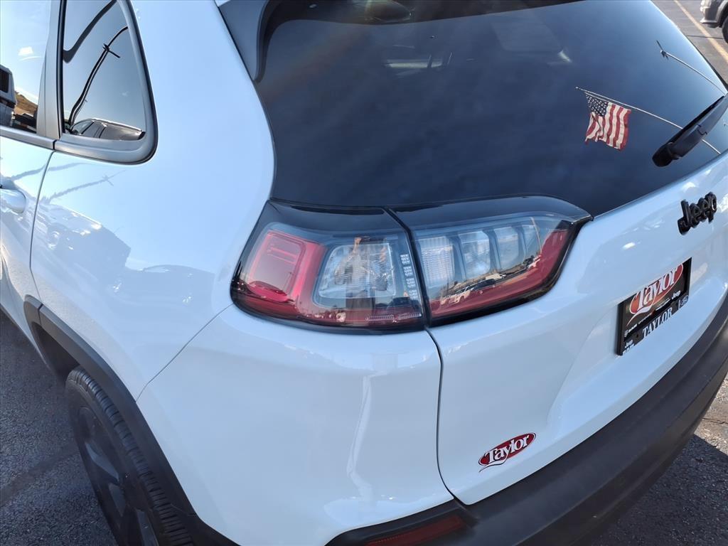 used 2020 Jeep Cherokee car, priced at $16,225