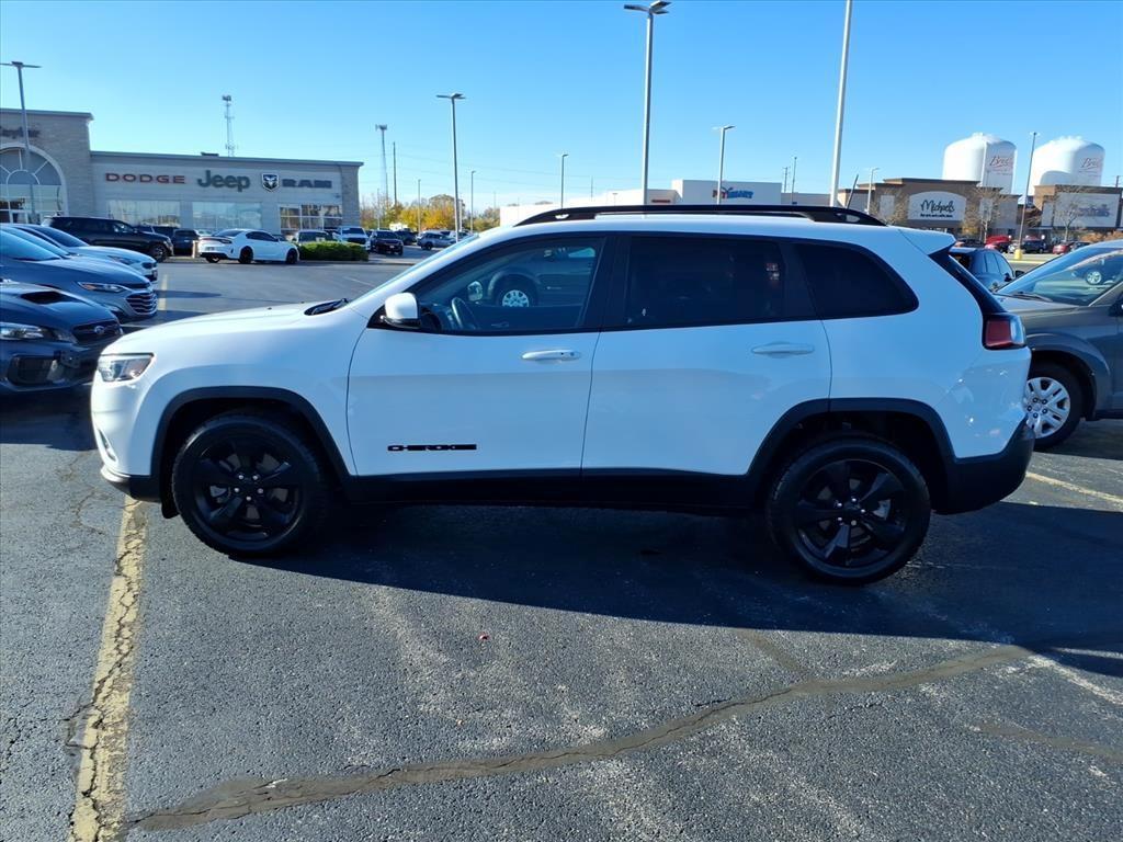used 2020 Jeep Cherokee car, priced at $16,225