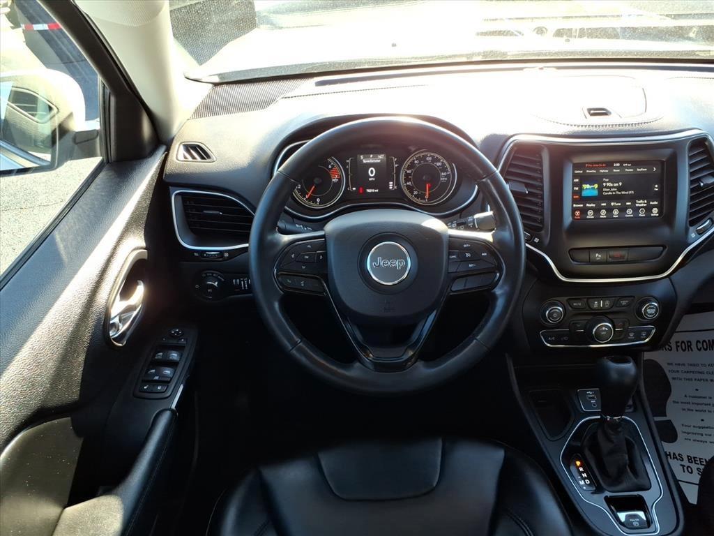 used 2020 Jeep Cherokee car, priced at $16,225