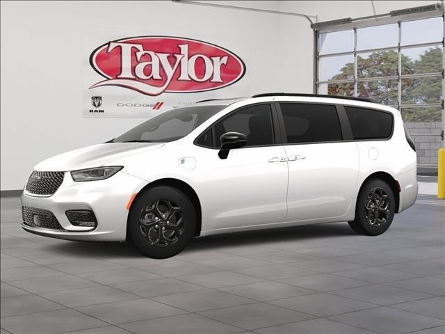 new 2025 Chrysler Pacifica Hybrid car, priced at $53,644