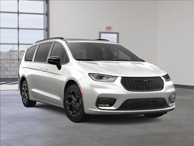 new 2025 Chrysler Pacifica Hybrid car, priced at $53,644