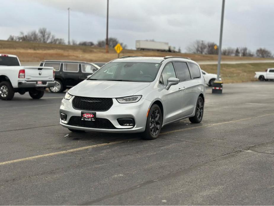 used 2022 Chrysler Pacifica car, priced at $27,354