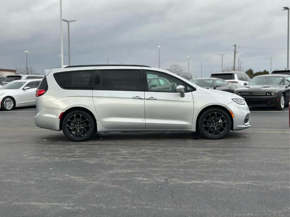 used 2022 Chrysler Pacifica car, priced at $27,354