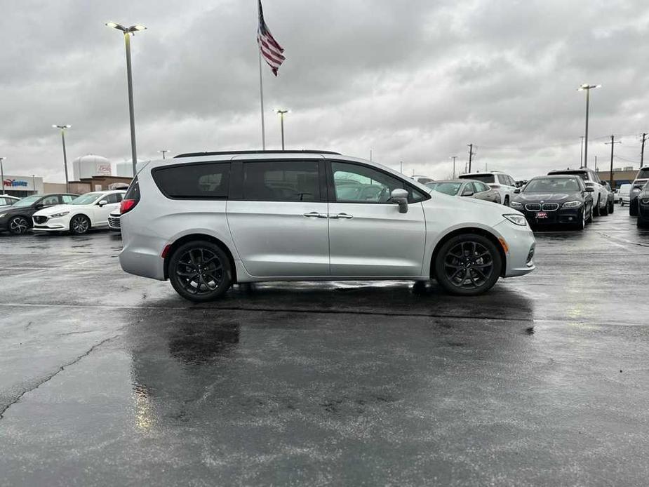 used 2022 Chrysler Pacifica car, priced at $28,205