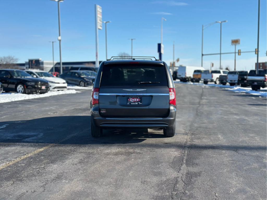 used 2016 Chrysler Town & Country car, priced at $9,885