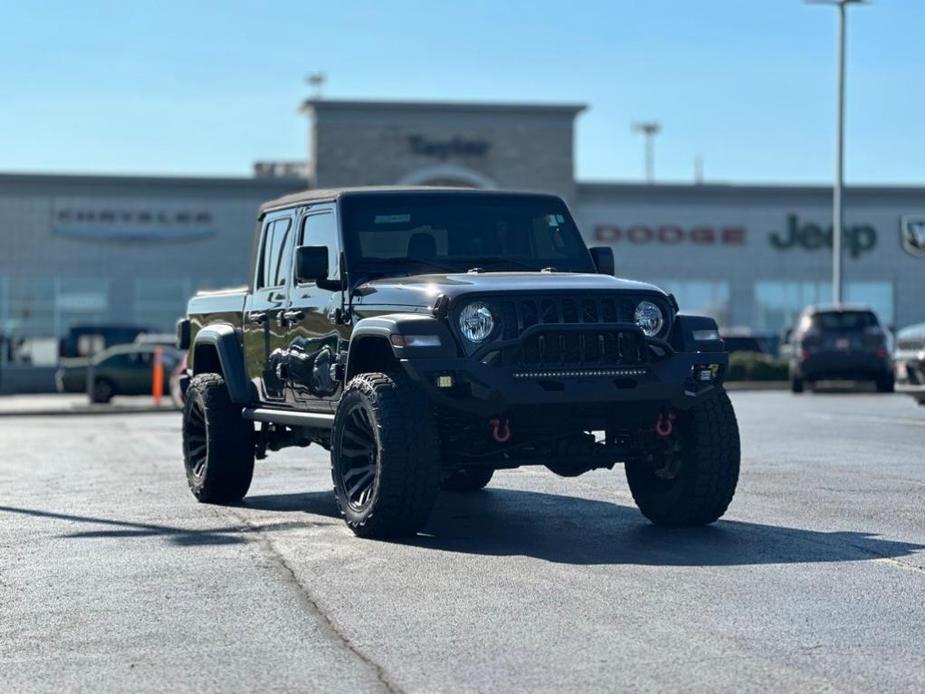 used 2020 Jeep Gladiator car, priced at $33,072