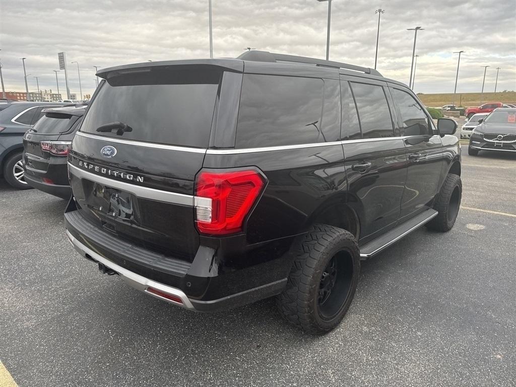used 2022 Ford Expedition car, priced at $45,172