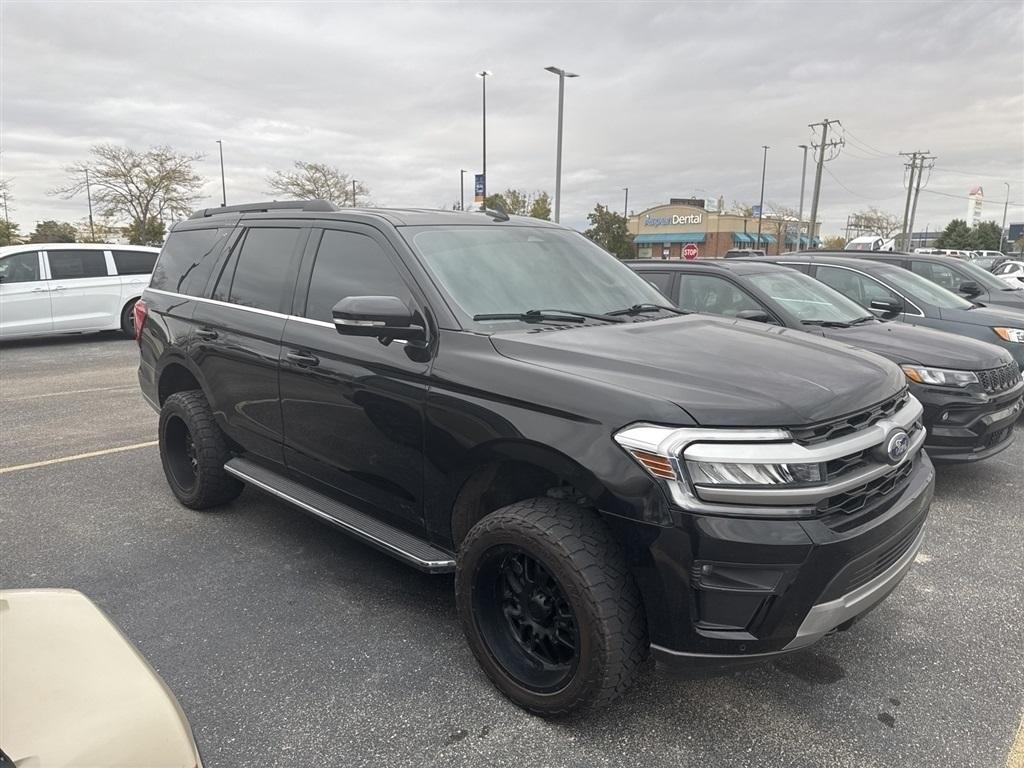 used 2022 Ford Expedition car, priced at $45,172