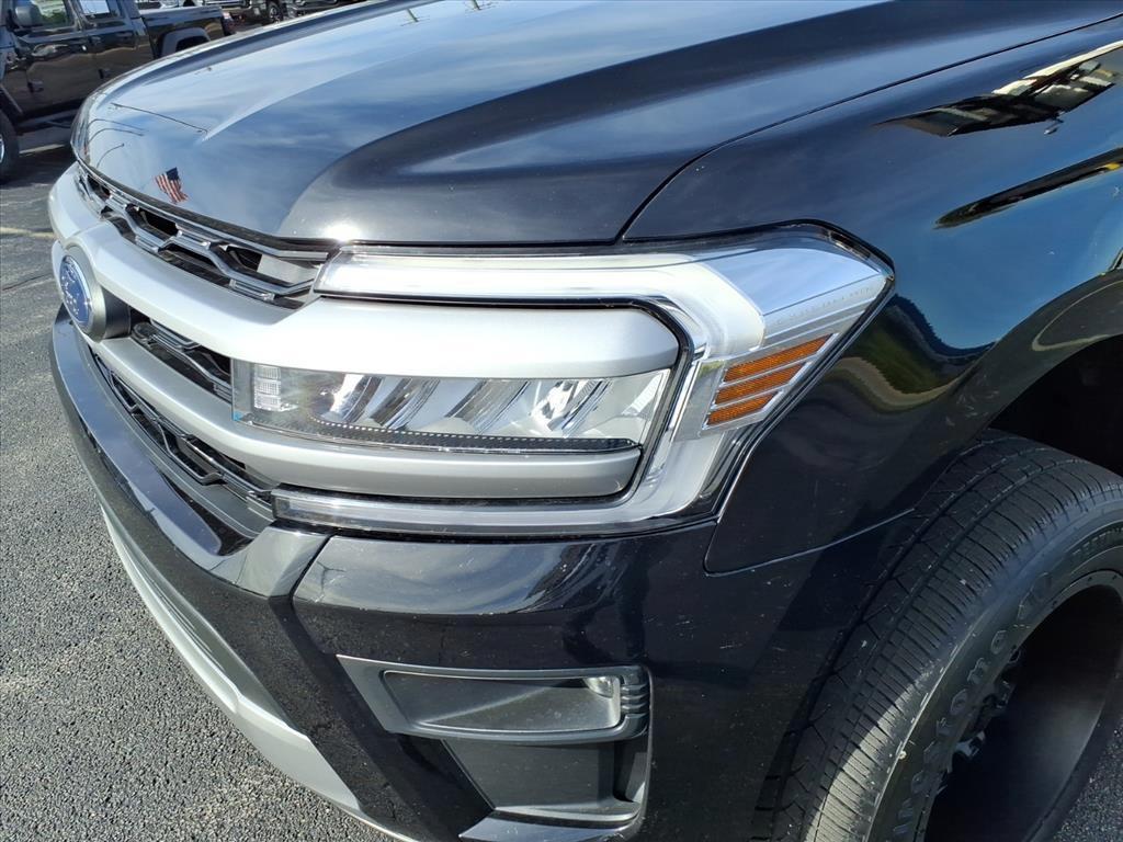used 2022 Ford Expedition car, priced at $44,514
