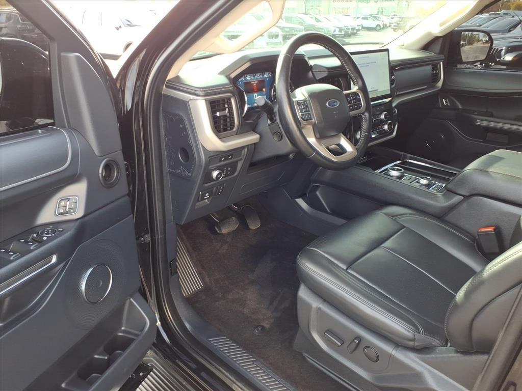 used 2022 Ford Expedition car, priced at $44,514
