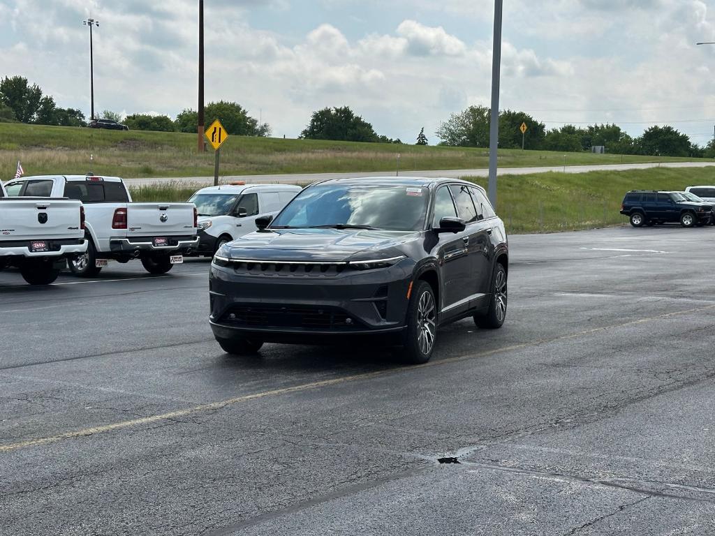 new 2025 Jeep Wagoneer S car, priced at $59,014