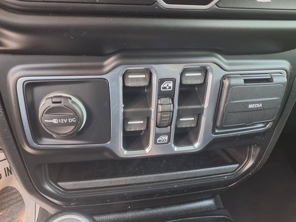 used 2021 Jeep Wrangler Unlimited car, priced at $31,958