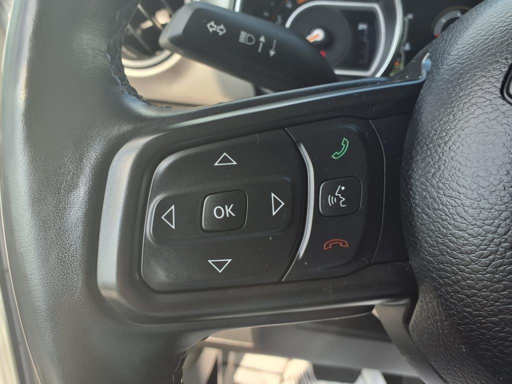 used 2021 Jeep Wrangler Unlimited car, priced at $31,958
