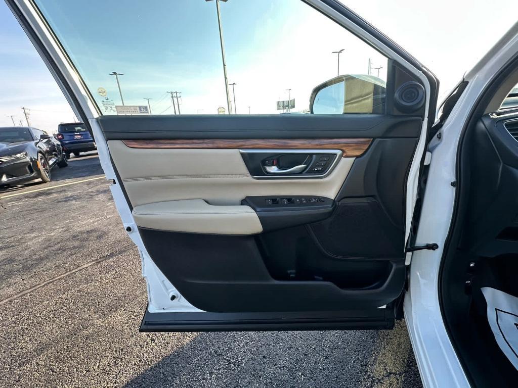 used 2020 Honda CR-V Hybrid car, priced at $27,958