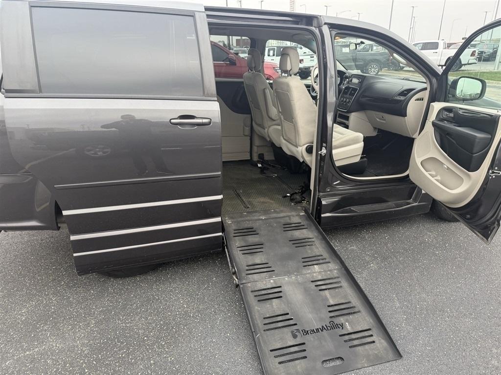 used 2015 Dodge Grand Caravan car, priced at $34,656