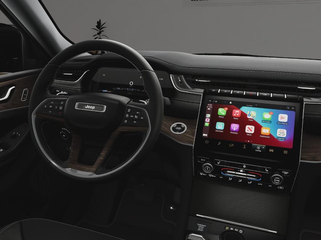 new 2025 Jeep Grand Cherokee car, priced at $47,208