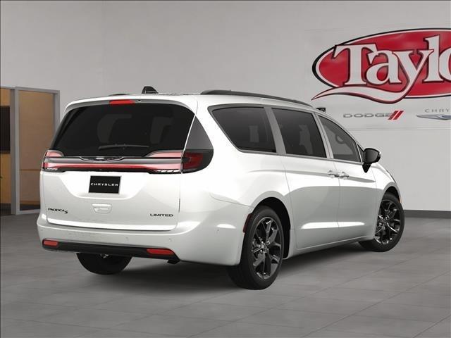 new 2025 Chrysler Pacifica car, priced at $48,625