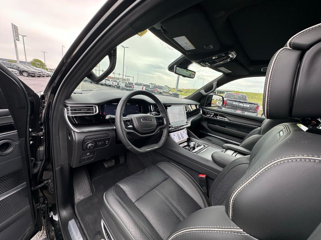new 2024 Jeep Grand Wagoneer L car, priced at $103,952