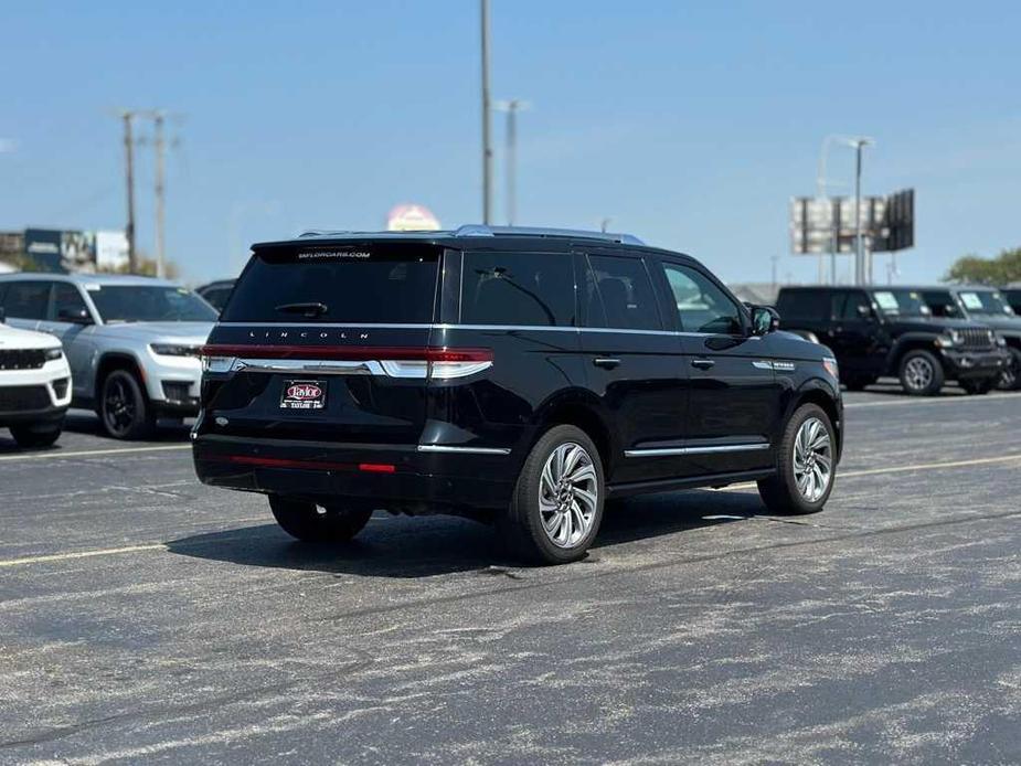 used 2022 Lincoln Navigator car, priced at $55,593