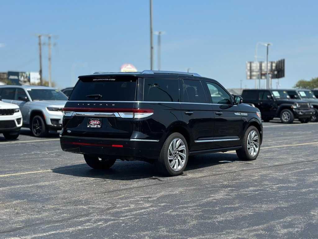 used 2022 Lincoln Navigator car, priced at $49,895
