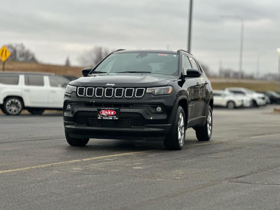 new 2025 Jeep Compass car, priced at $27,618