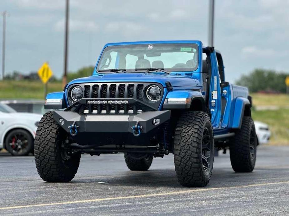 new 2023 Jeep Gladiator car, priced at $67,882