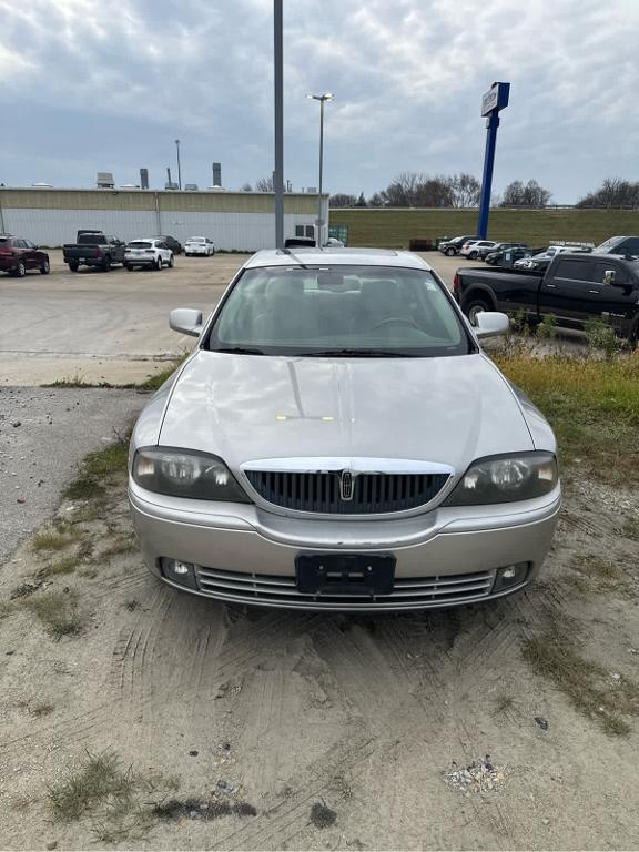 used 2004 Lincoln LS car, priced at $8,000