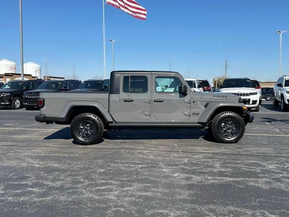 new 2023 Jeep Gladiator car, priced at $45,000