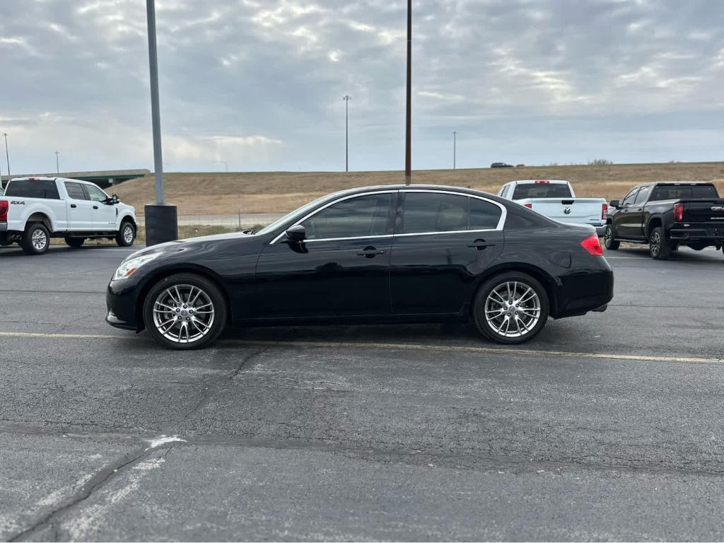 used 2011 INFINITI G37 car, priced at $8,900