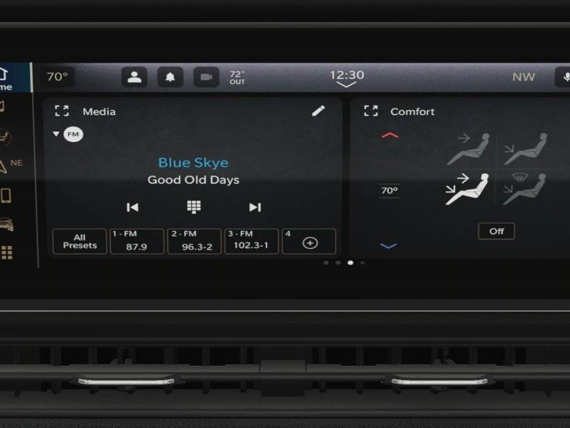 new 2025 Jeep Gladiator car, priced at $37,606