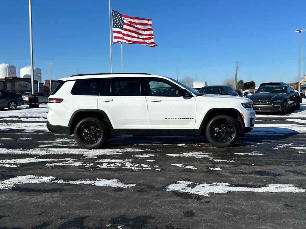 new 2025 Jeep Grand Cherokee L car, priced at $48,930