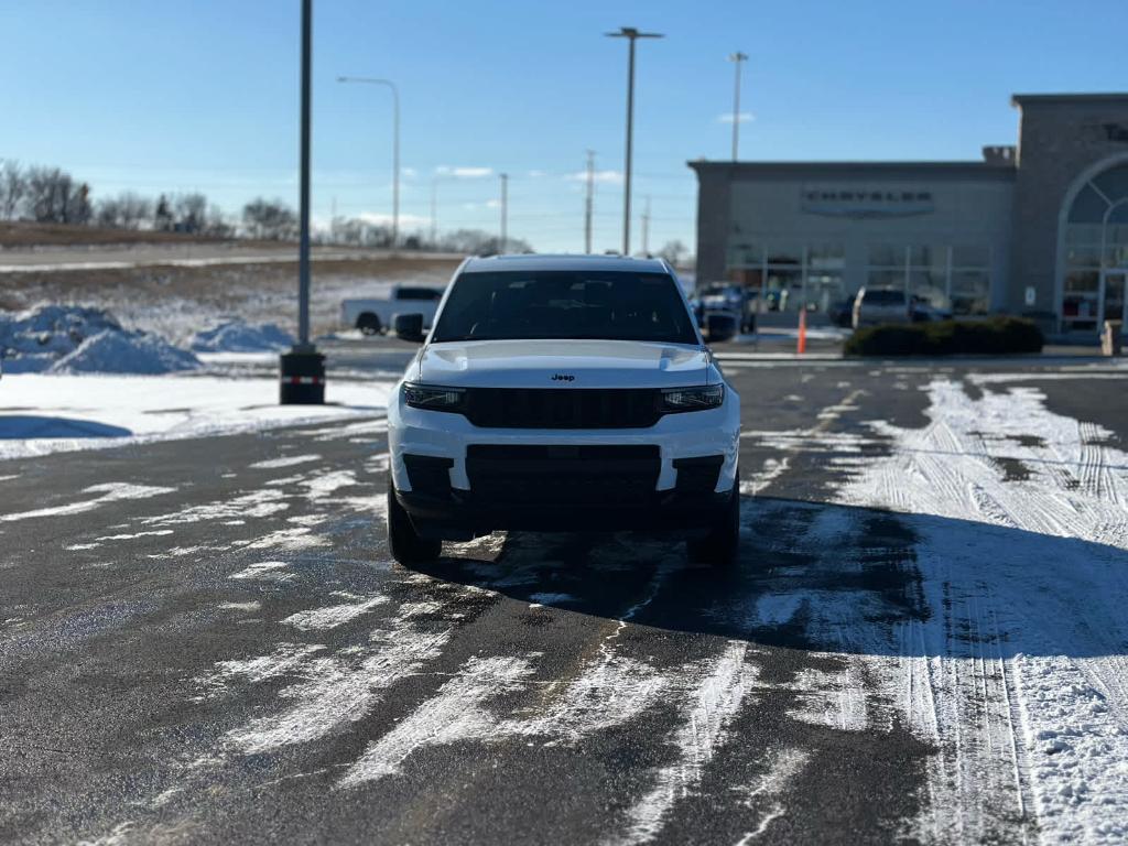 new 2025 Jeep Grand Cherokee L car, priced at $48,930